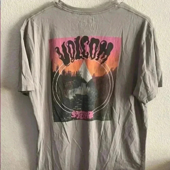 💥Volcom Men Grey Graphic Tee L - Picture 2 of 8